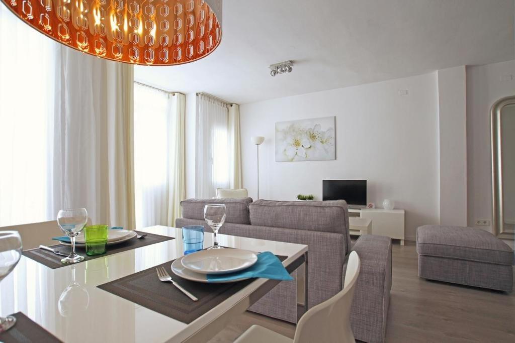 Warm Sands Apartment By Hello Homes Sitges Eksteriør billede