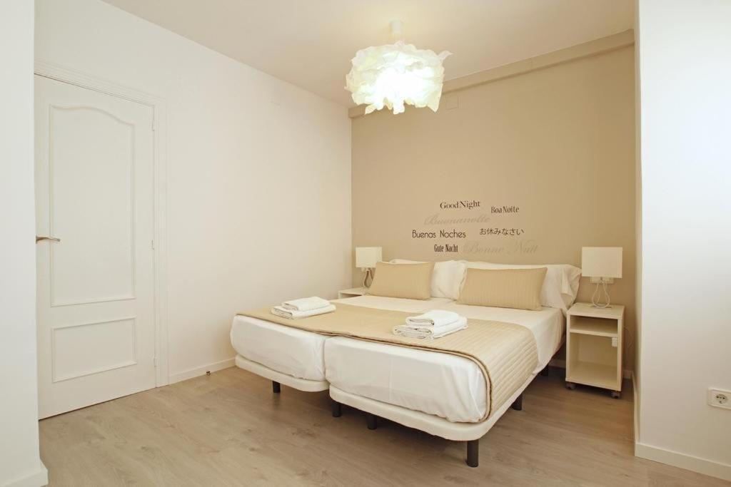 Warm Sands Apartment By Hello Homes Sitges Eksteriør billede